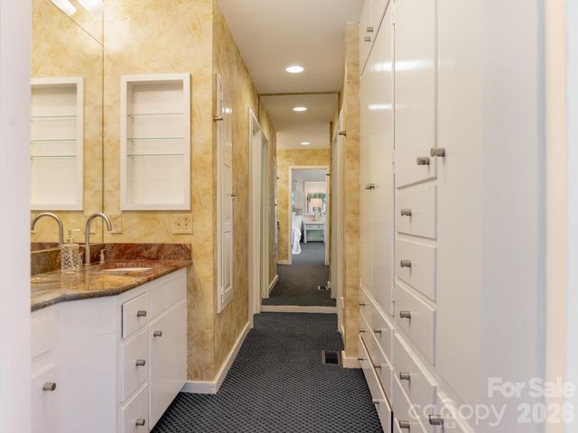 5101 Gorham Drive, Charlotte, NC 28226