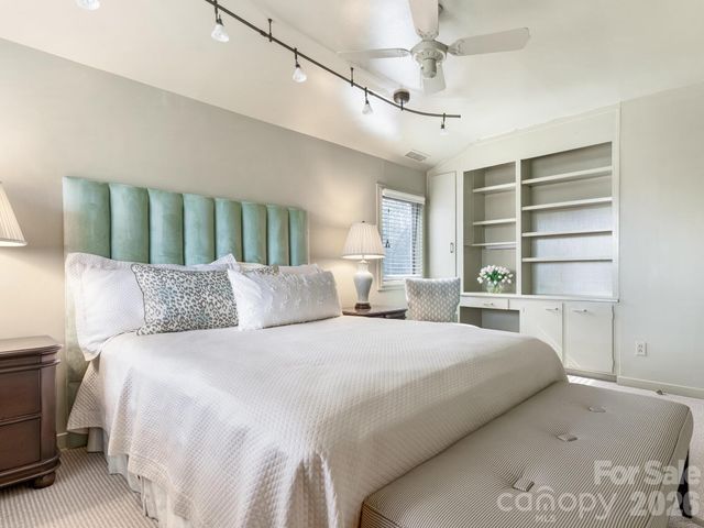 5101 Gorham Drive, Charlotte, NC 28226