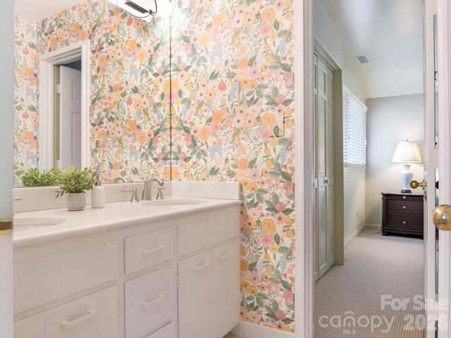 5101 Gorham Drive, Charlotte, NC 28226