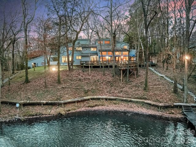 5101 Gorham Drive, Charlotte, NC 28226