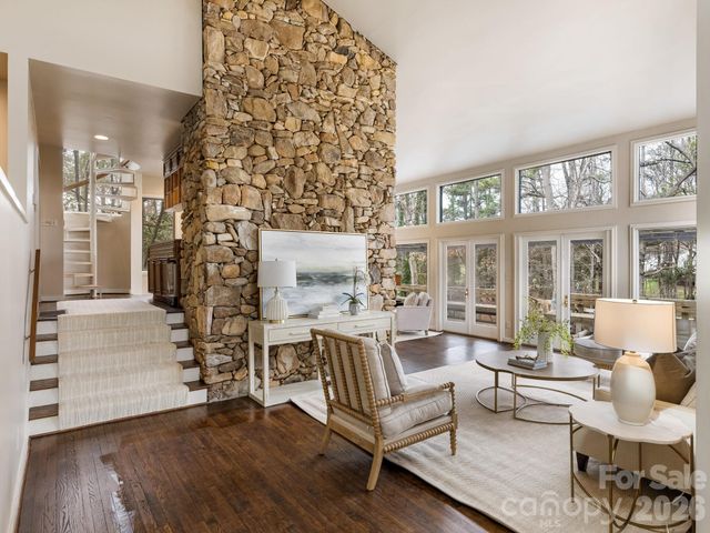 5101 Gorham Drive, Charlotte, NC 28226