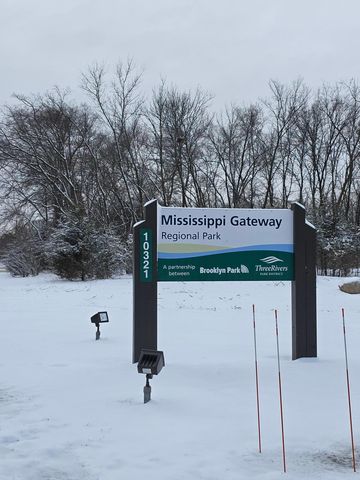 9935 Russell Avenue N 7, Brooklyn Park, MN 55444