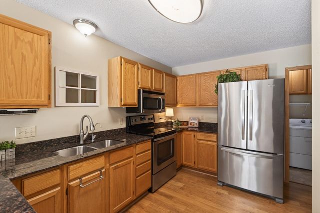 9935 Russell Avenue N 7, Brooklyn Park, MN 55444