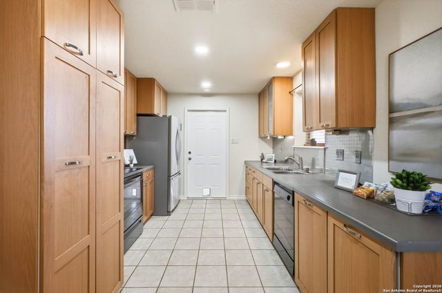 7535 Linkside, San Antonio, TX 78240