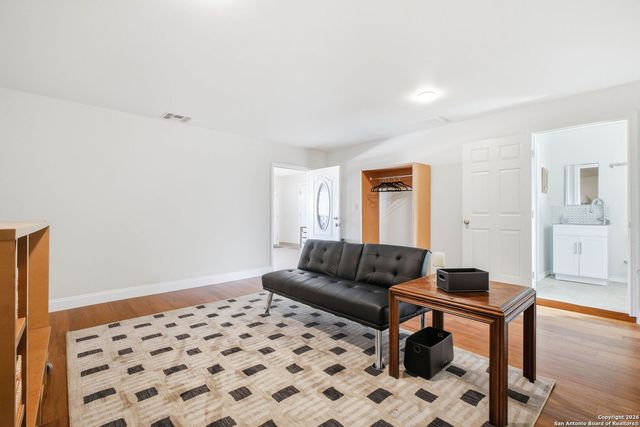 7535 Linkside, San Antonio, TX 78240