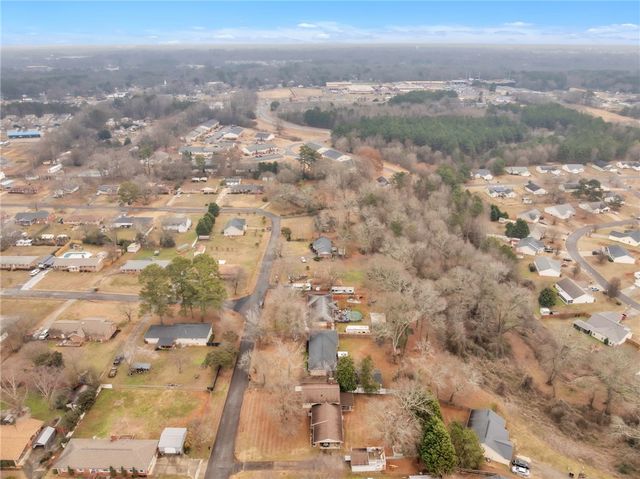 303 Loblolly Drive, Anderson, SC 29625