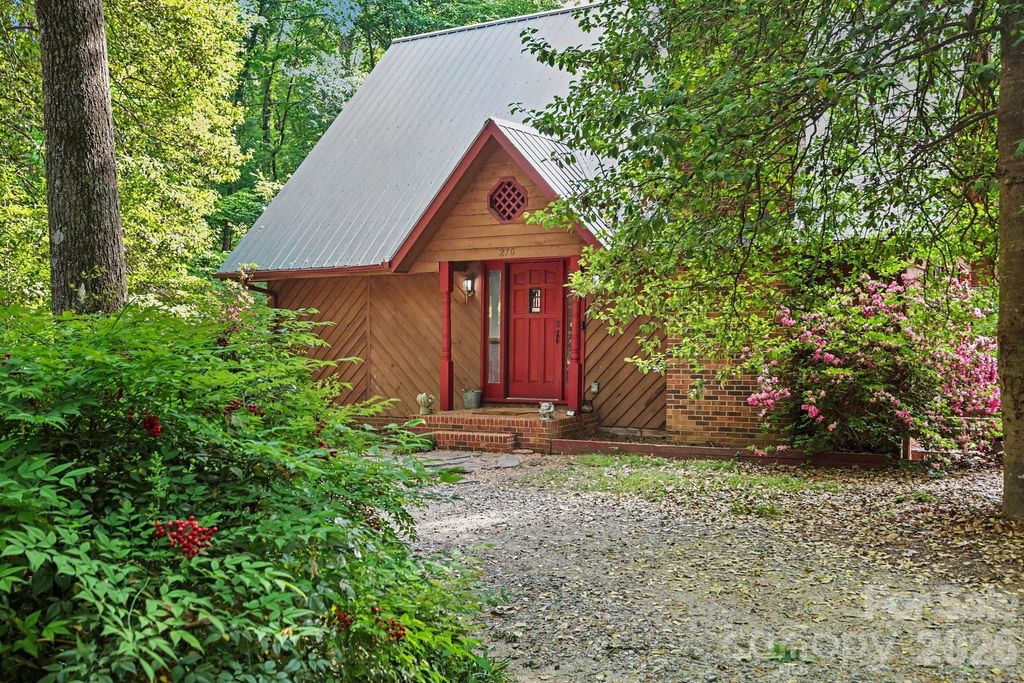 270 Oakland Avenue, Mocksville, NC 27028