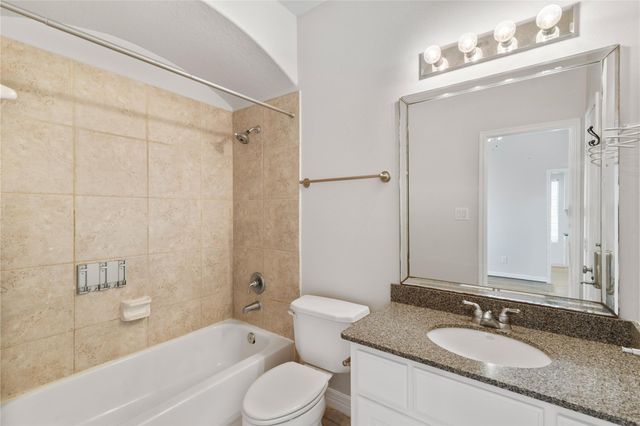 5223 Gibson Street, Houston, TX 77007