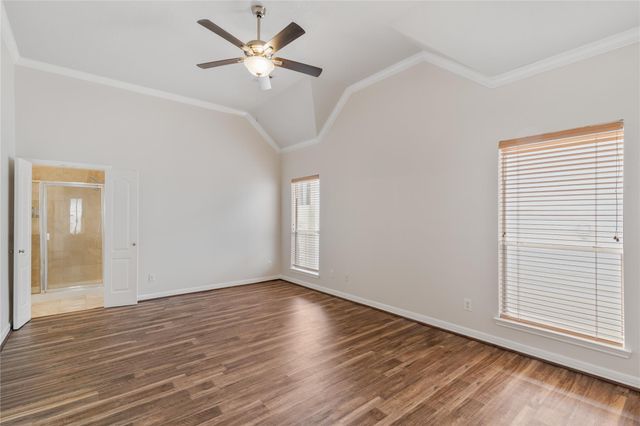 5223 Gibson Street, Houston, TX 77007