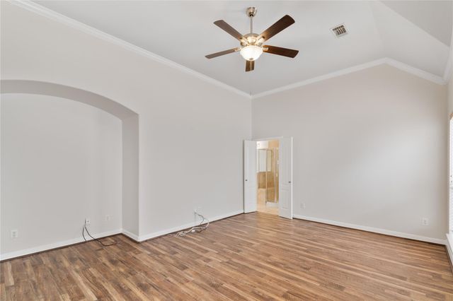 5223 Gibson Street, Houston, TX 77007