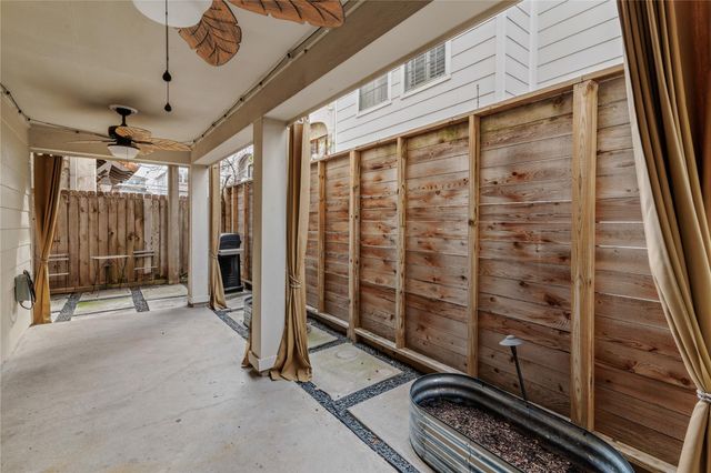 5223 Gibson Street, Houston, TX 77007