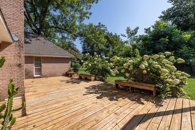 7776 GREY SQUIRREL CV, Cordova, TN 38016