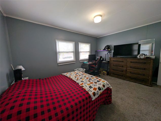 1114 W 38TH Street, Erie, PA 16508