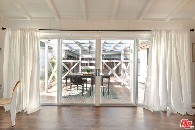 1809 N Rose Street, Burbank, CA 91505