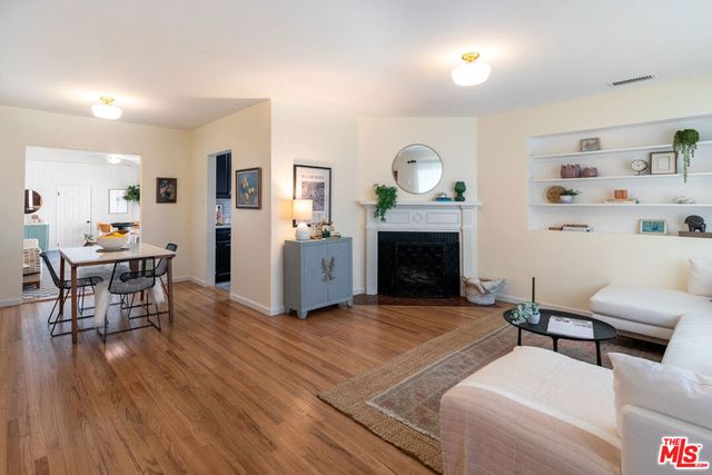 1809 N Rose Street, Burbank, CA 91505