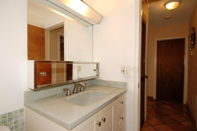 205 SE 4th Terrace 1-2, Dania Beach, FL 33004