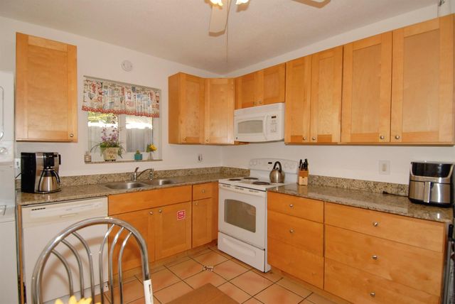205 SE 4th Terrace 1-2, Dania Beach, FL 33004