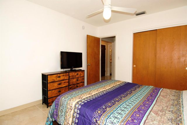 205 SE 4th Terrace 1-2, Dania Beach, FL 33004