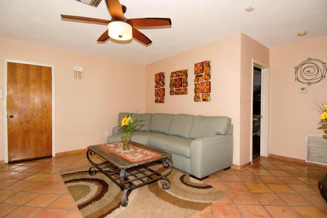 205 SE 4th Terrace 1-2, Dania Beach, FL 33004