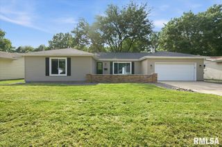 169 Bellerive Road, Springfield, IL 62704