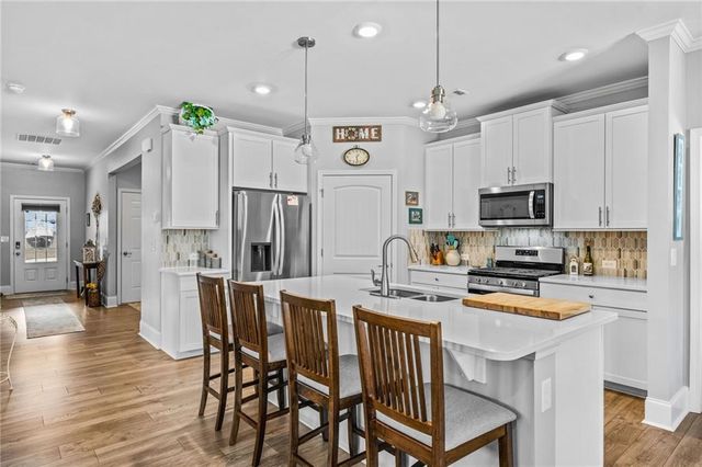 173 Four Seasons Boulevard, Dallas, GA 30132