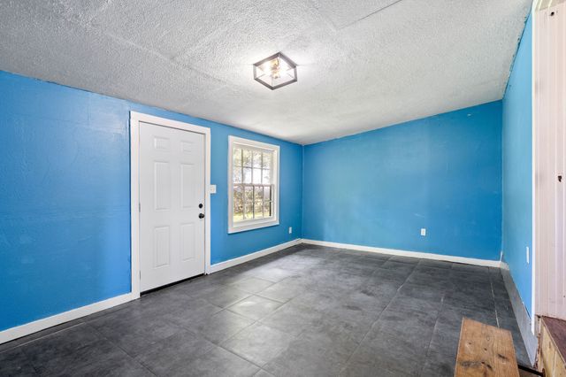 310 E 3rd Street, Mt Pleasant, TX 75455