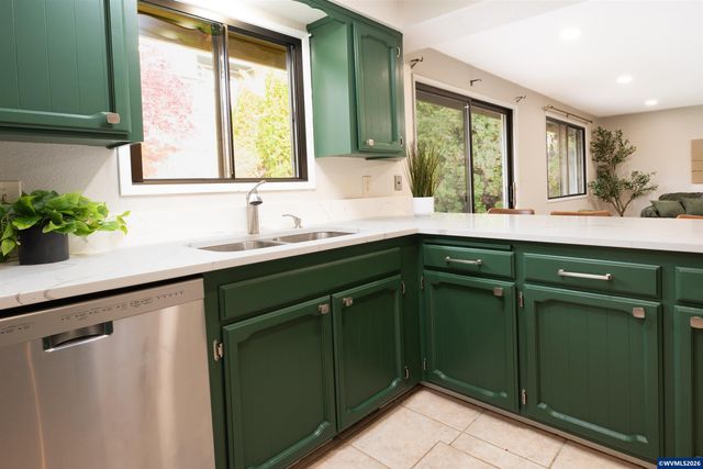 643 NW Survista Av, Corvallis, OR 97330