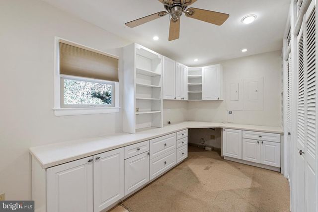 2705 TONBRIDGE DR, Wilmington, DE 19810