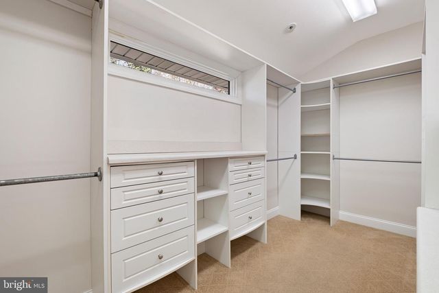 2705 TONBRIDGE DR, Wilmington, DE 19810