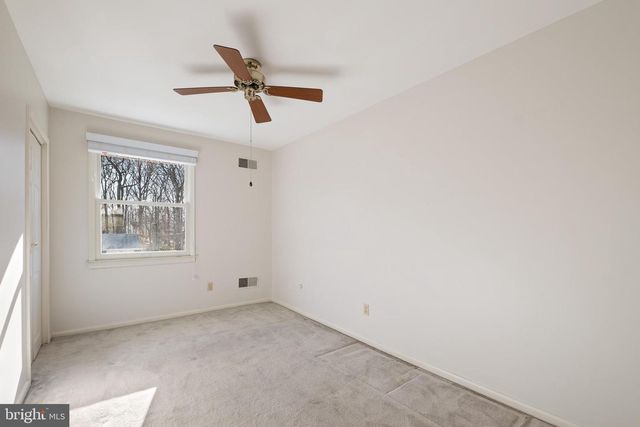 2705 TONBRIDGE DR, Wilmington, DE 19810