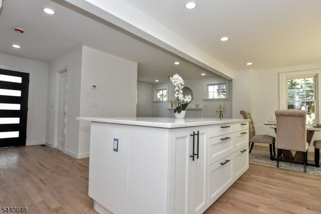46 Tenney Ave, River Edge Boro, NJ 07661