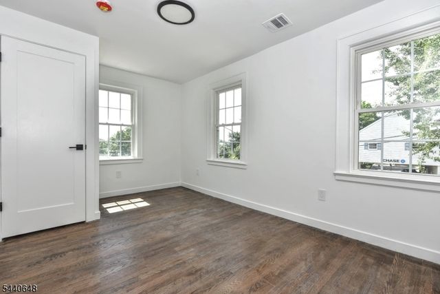 46 Tenney Ave, River Edge Boro, NJ 07661