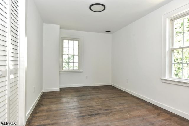 46 Tenney Ave, River Edge Boro, NJ 07661