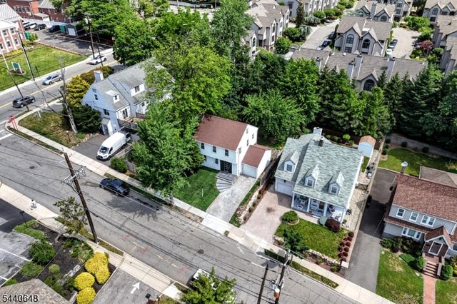46 Tenney Ave, River Edge Boro, NJ 07661