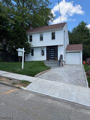 46 Tenney Ave, River Edge Boro, NJ 07661