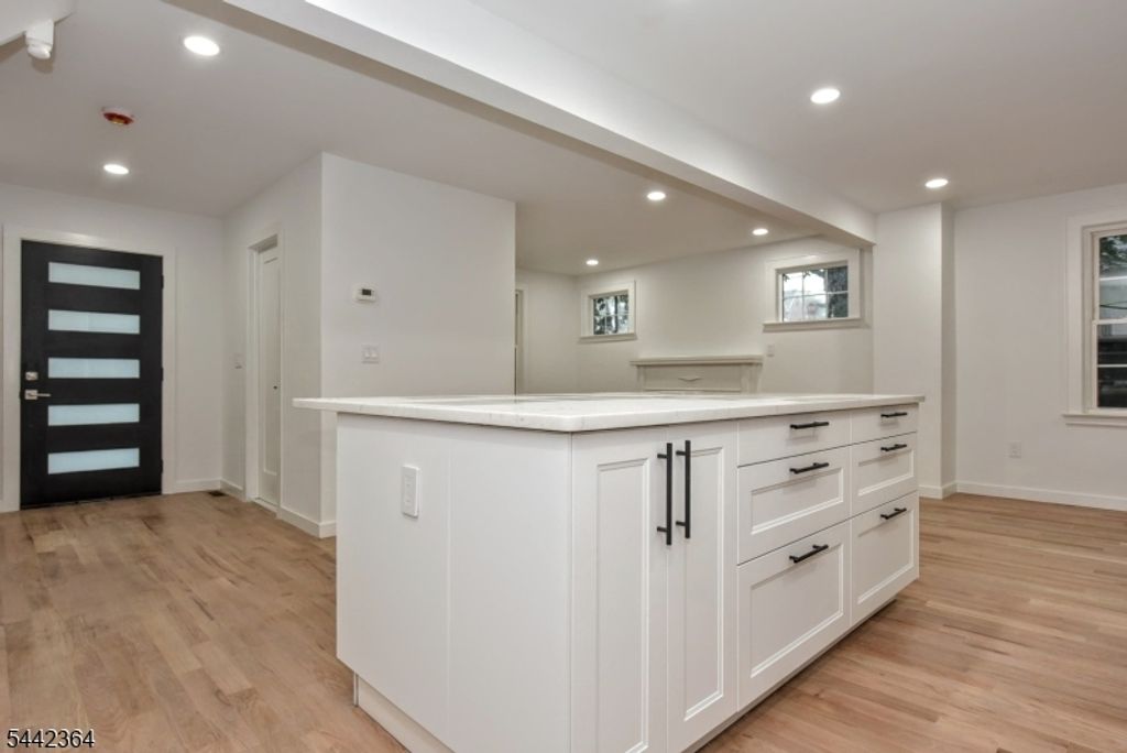 46 Tenney Ave, River Edge Boro, NJ 07661 — photo 4