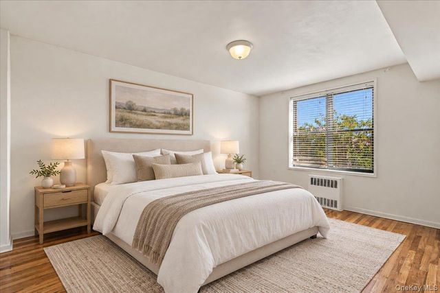 3815 149th Street 4L, Flushing, NY 11354
