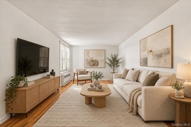 3815 149th Street 4L, Flushing, NY 11354