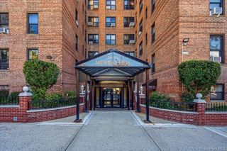 3815 149th Street 4L, Flushing, NY 11354