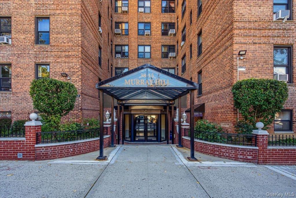 3815 149th Street 4L, Flushing, NY 11354