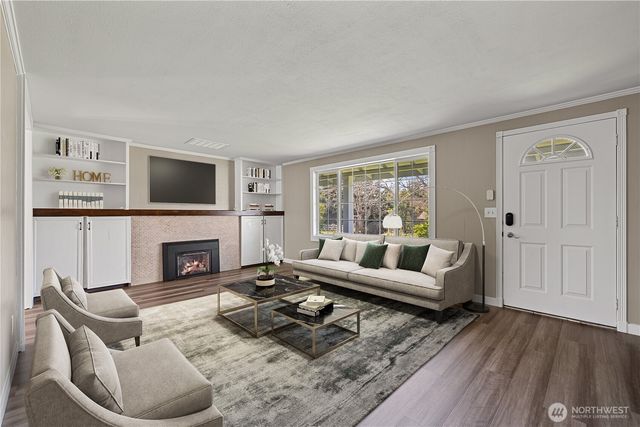 480 SE Ely Street, Oak Harbor, WA 98277