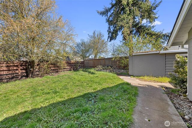 480 SE Ely Street, Oak Harbor, WA 98277