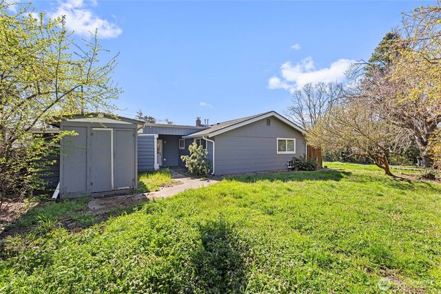 480 SE Ely Street, Oak Harbor, WA 98277