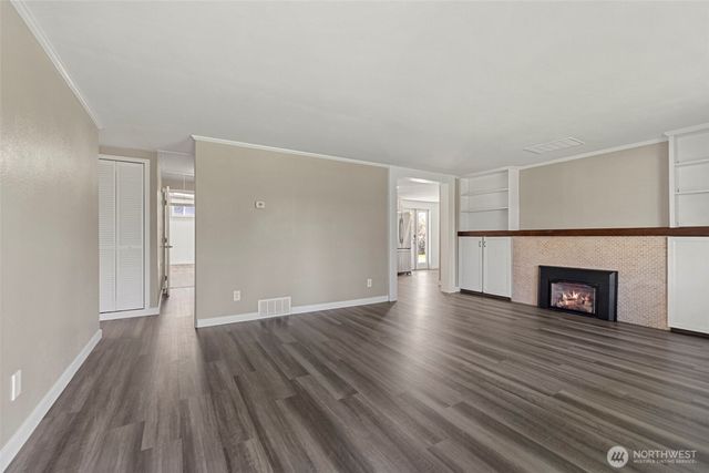 480 SE Ely Street, Oak Harbor, WA 98277