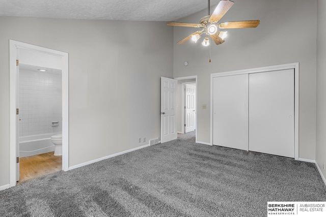 605 S 154 Street, Omaha, NE 68154