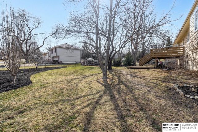 605 S 154 Street, Omaha, NE 68154