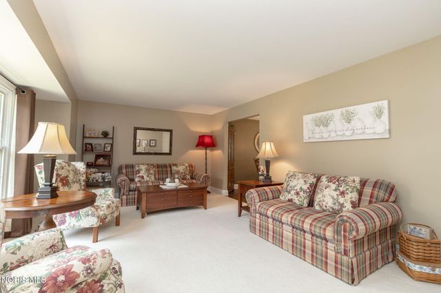 4531 Vicksburg Drive, Sylvania, OH 43560