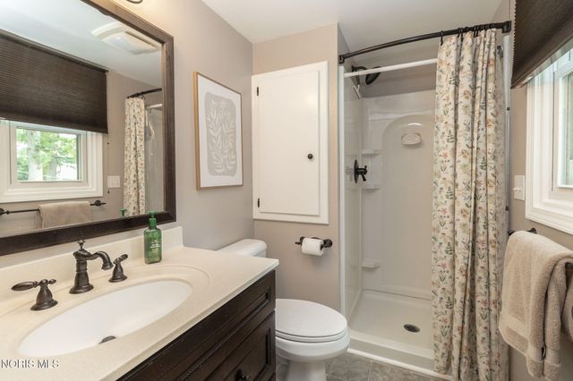 4531 Vicksburg Drive, Sylvania, OH 43560