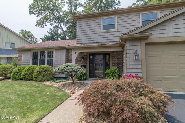 4531 Vicksburg Drive, Sylvania, OH 43560