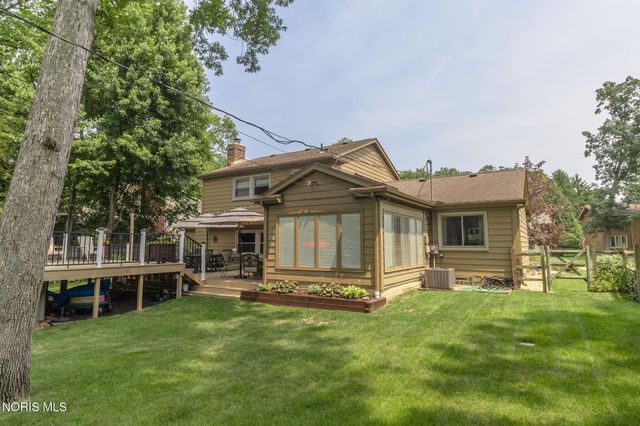 4531 Vicksburg Drive, Sylvania, OH 43560